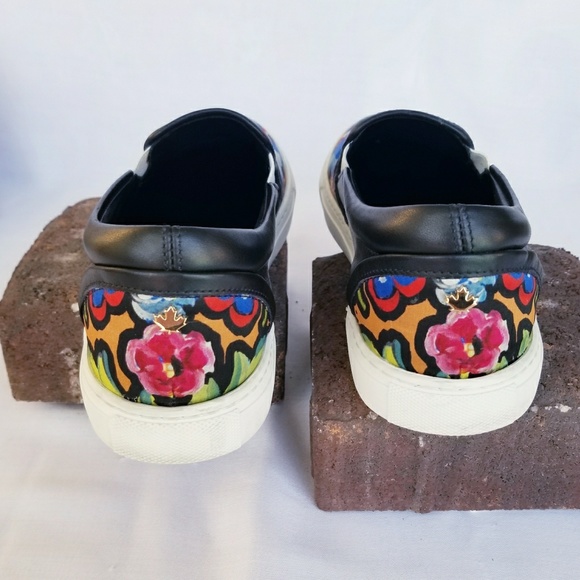 EUC DSQUARED2 Multi Floral/Black Sneakers Size 37 - Picture 4 of 5